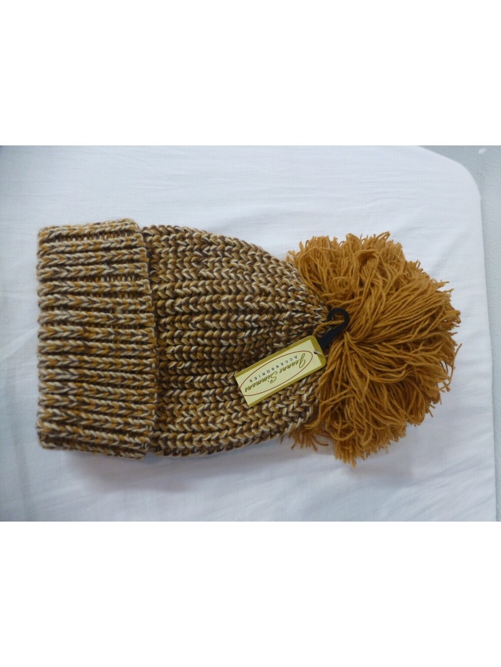 Jeanne Simmons Knit Pom Pom Beanie Hat Brown Tan Gold Acrylic - C4